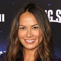 Moon Bloodgood