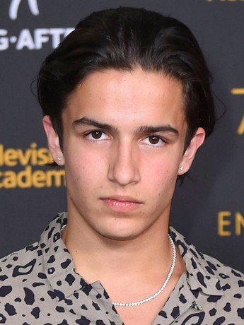 Aramis Knight